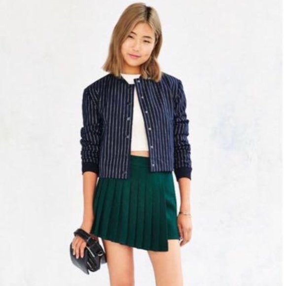 J.O.A. Overlap Pleated Buckle High-Rise Wrap Mini Skirt Deep Green Size M - Picture 6 of 7